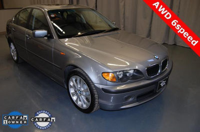 2004 BMW 330  xi