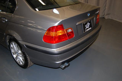 2004 BMW 330  xi