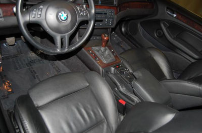 2004 BMW 330  xi