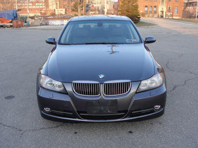 2006 BMW 330  xi