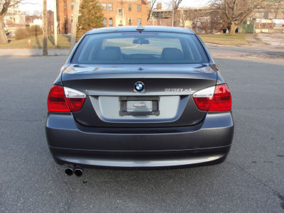 2006 BMW 330  xi