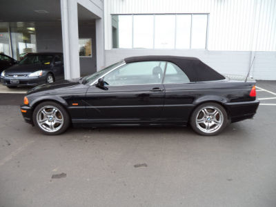 2001 BMW 330  Ci