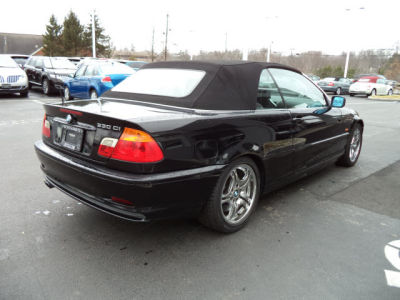 2001 BMW 330  Ci