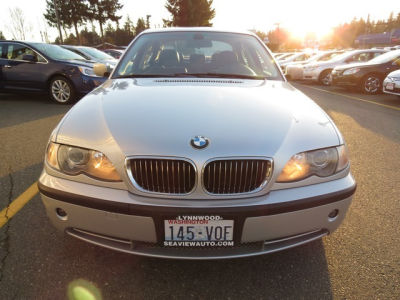 2003 BMW 330 i