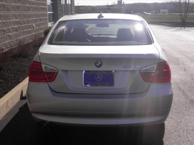 2006 BMW 330 i