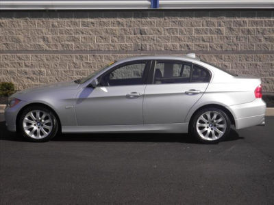 2006 BMW 330 i