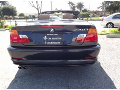 2003 BMW 330  Ci