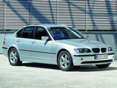 2002 BMW 330  xi