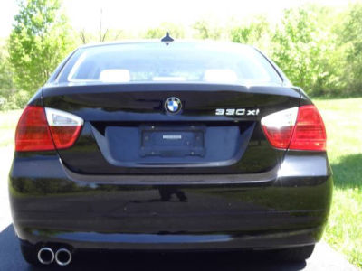 2006 BMW 330  xi