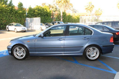 2003 BMW 330 i