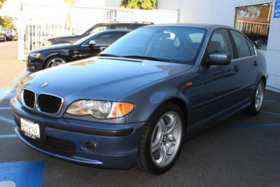 2003 BMW 330 i