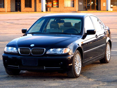 2003 BMW 330  xi