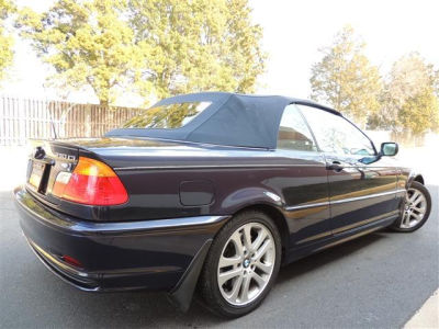 2003 BMW 330  Ci