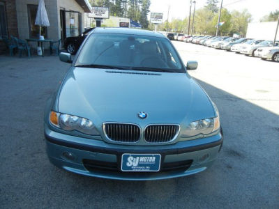 2003 BMW 330 xi