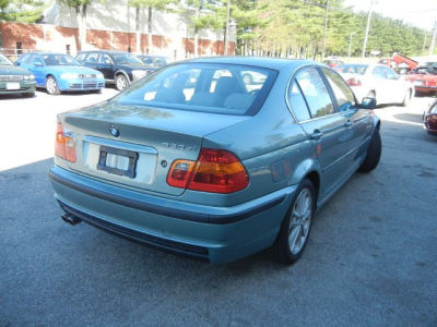 2003 BMW 330 xi