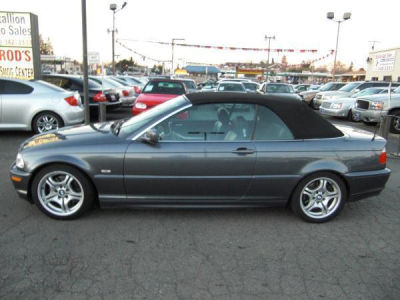 2003 BMW 330  Ci