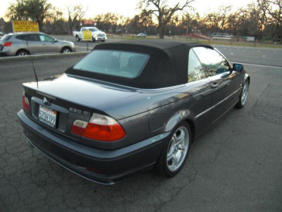2003 BMW 330  Ci