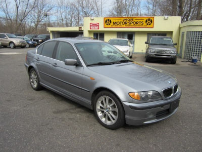 2004 BMW 330  xi