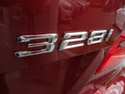 2012 BMW 328 i