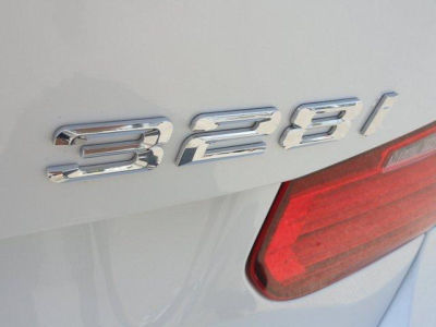 2013 BMW 328 i