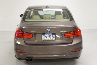 2013 BMW 328  i xDrive