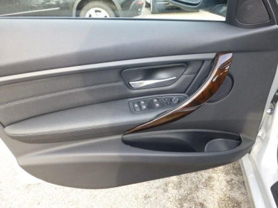 2013 BMW 328  i xDrive