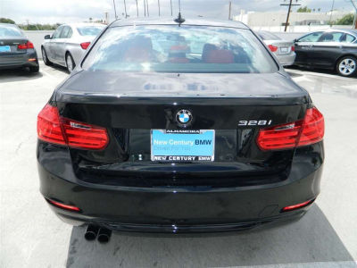 2012 BMW 328  i