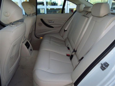 2013 BMW 328 i