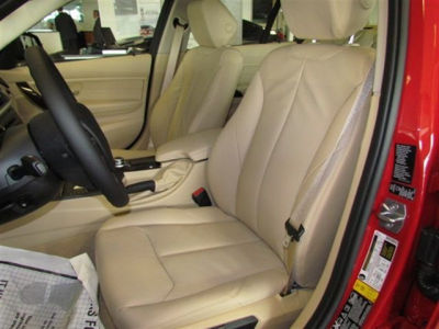 2013 BMW 328  i xDrive