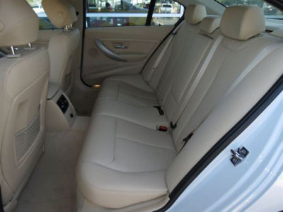 2012 BMW 328 i