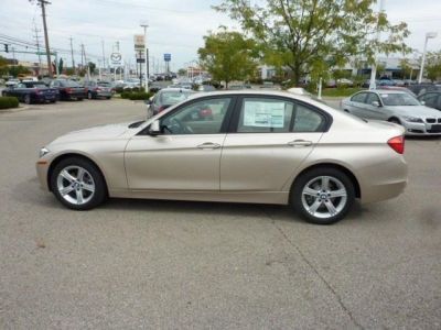 2013 BMW 328  i xDrive