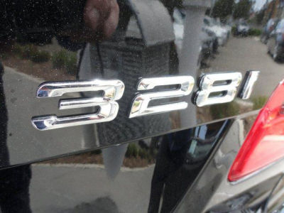 2013 BMW 328 i