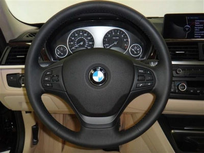 2013 BMW 328  i xDrive