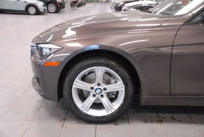2013 BMW 328  i xDrive