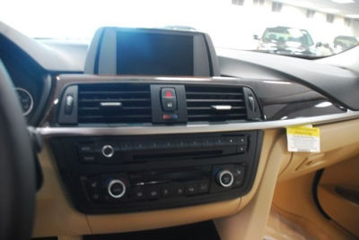 2013 BMW 328  i xDrive