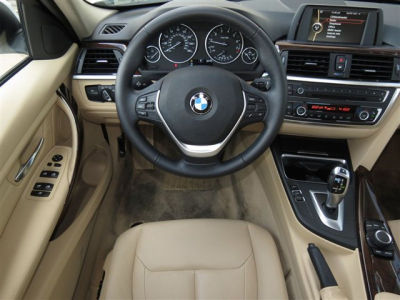 2013 BMW 328 i