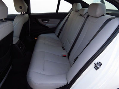 2012 BMW 328 i