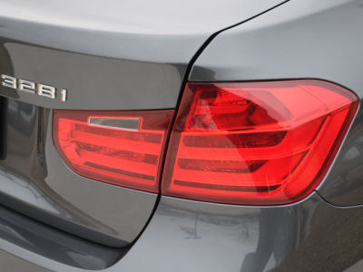 2013 BMW 328  i xDrive