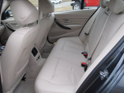 2013 BMW 328  i xDrive