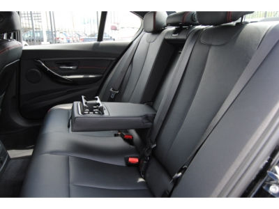 2012 BMW 328 i