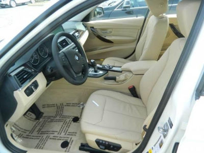 2013 BMW 328  i xDrive