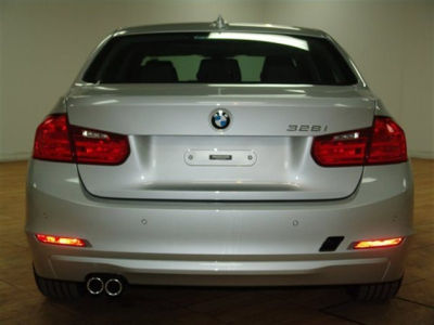 2013 BMW 328 i