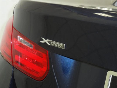 2013 BMW 328  i xDrive