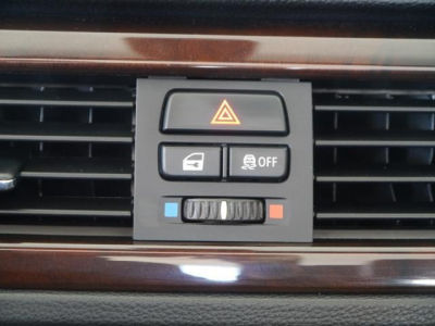 2012 BMW 328 i