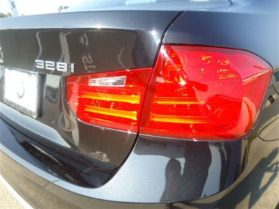 2012 BMW 328 i