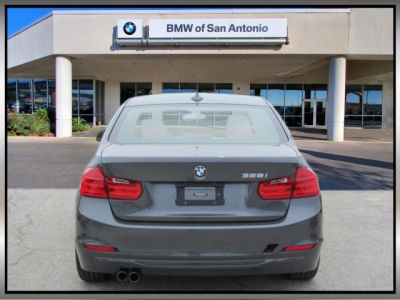 2013 BMW 328 i