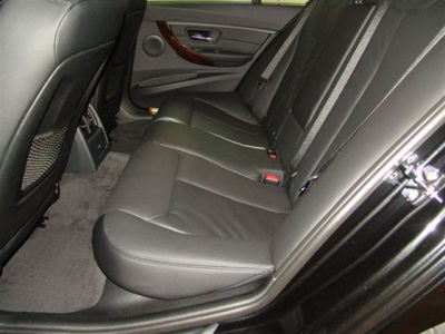 2012 BMW 328 i