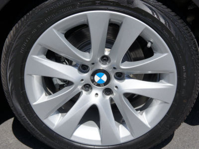 2012 BMW 328  i xDrive