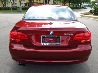 2012 BMW 328 i