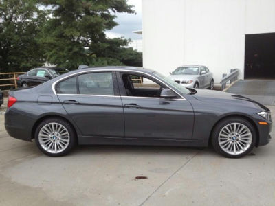 2012 BMW 328 i